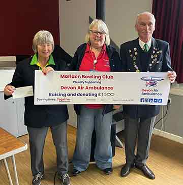 Picture of cheque being presented